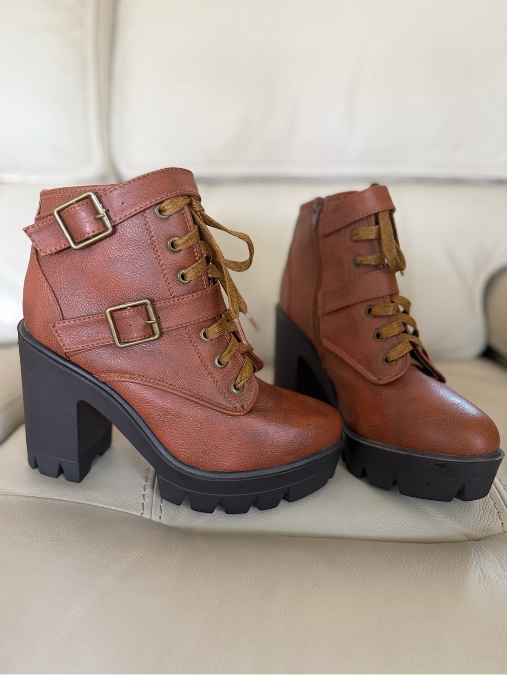 Y2K Platform Heeled Ankle Boots Brown Grunge Lug Sole Size 9